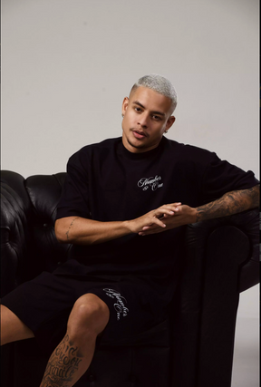 CAMISETA OVERSIZED PRETA "NUMBER ONE"
